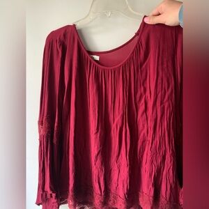 Hollister Long Sleevee ❤️